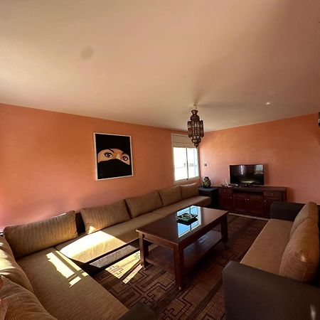 Superbe Appartement Centre Agadir 10Mn A Pied Plage Exteriör bild