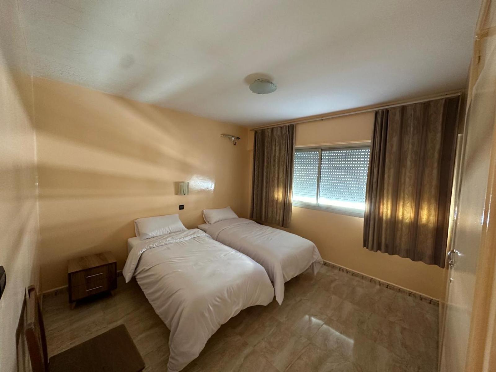 Superbe Appartement Centre Agadir 10Mn A Pied Plage Exteriör bild