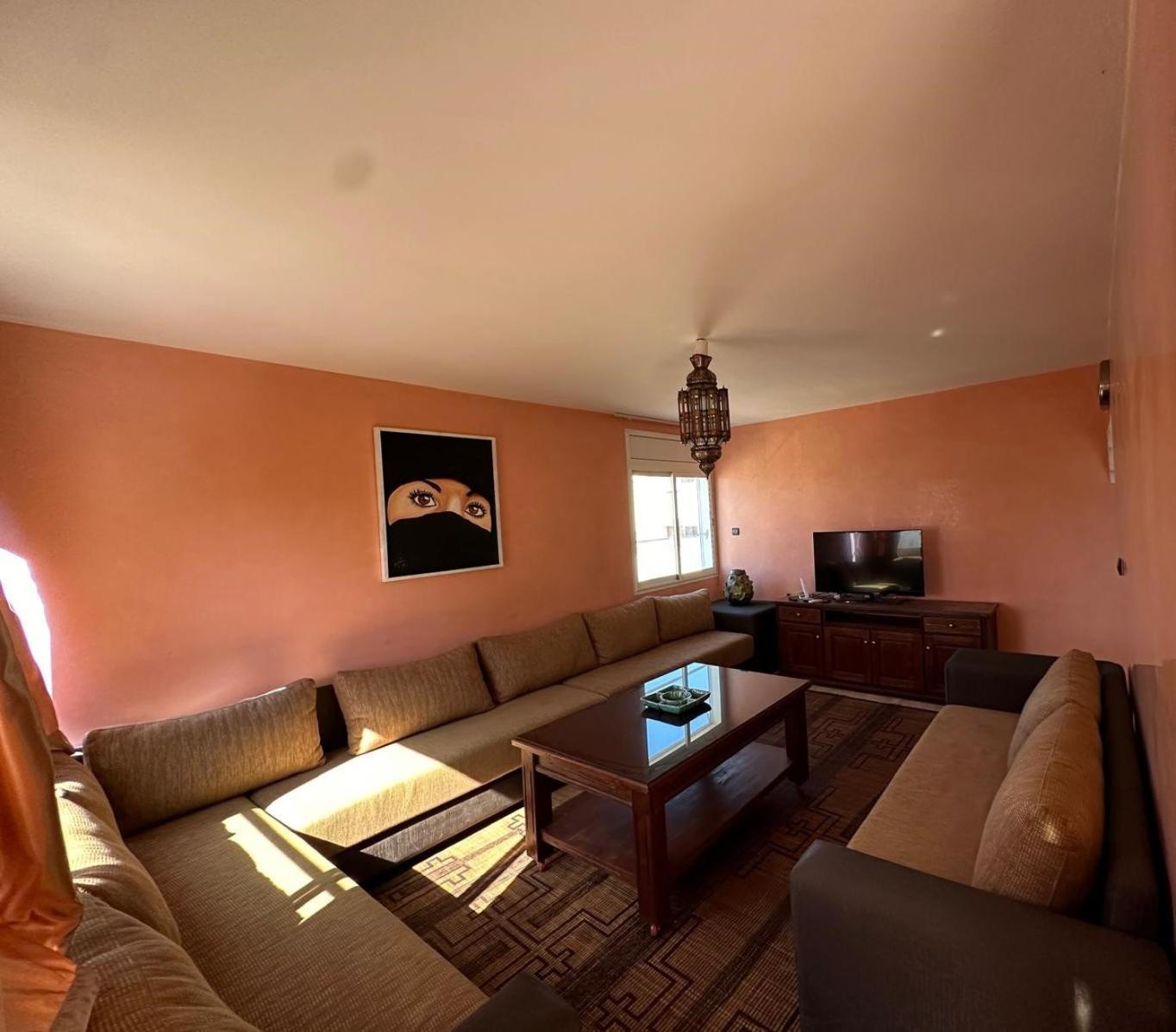 Superbe Appartement Centre Agadir 10Mn A Pied Plage Exteriör bild
